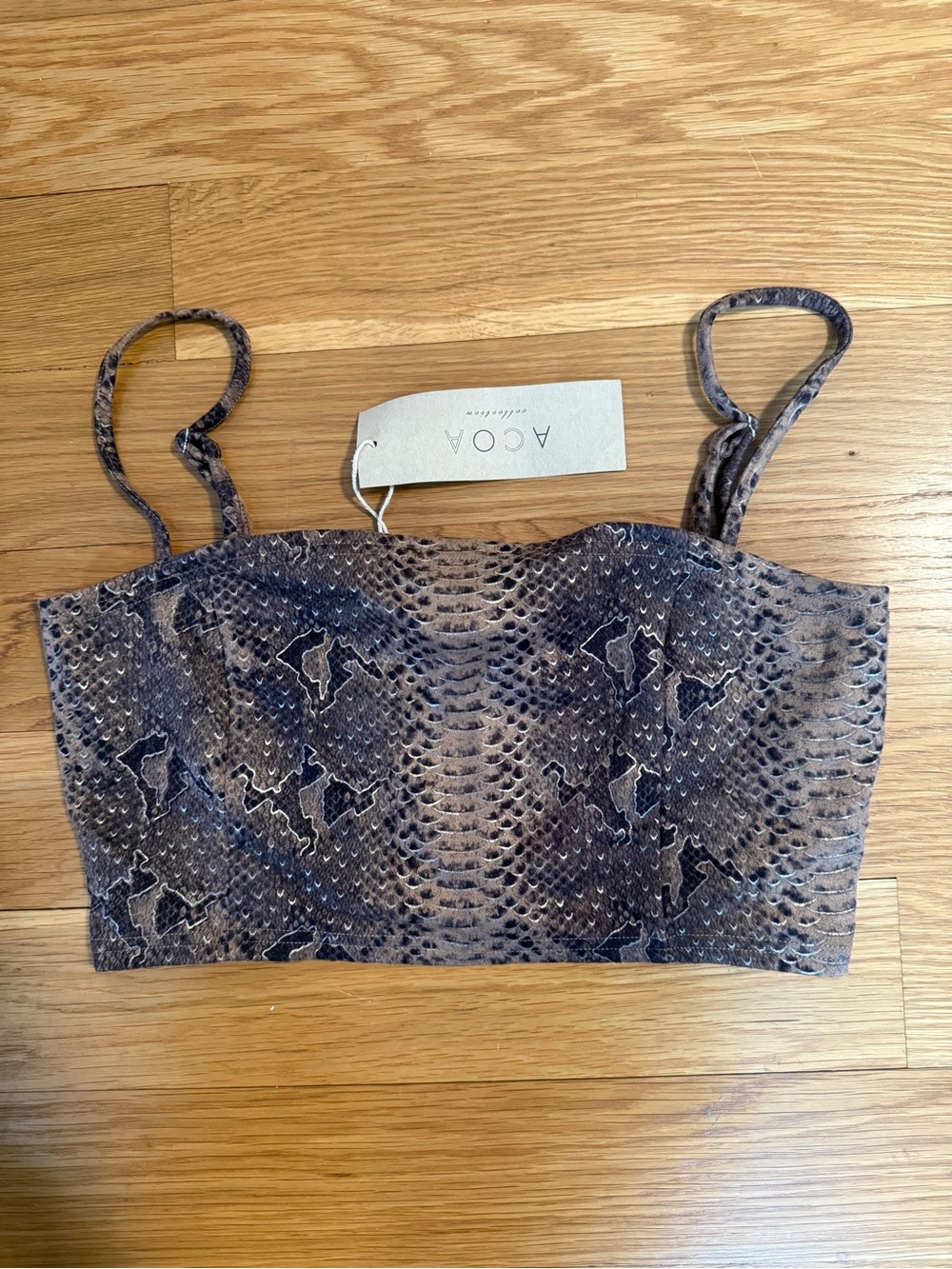 🛍️ ACOA Snake-Print Crop Top in Brown and Black